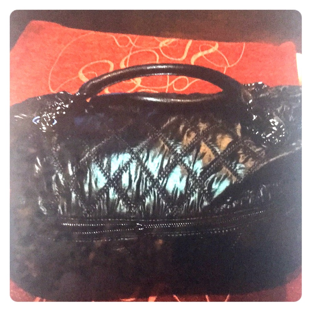 Shoulder bag